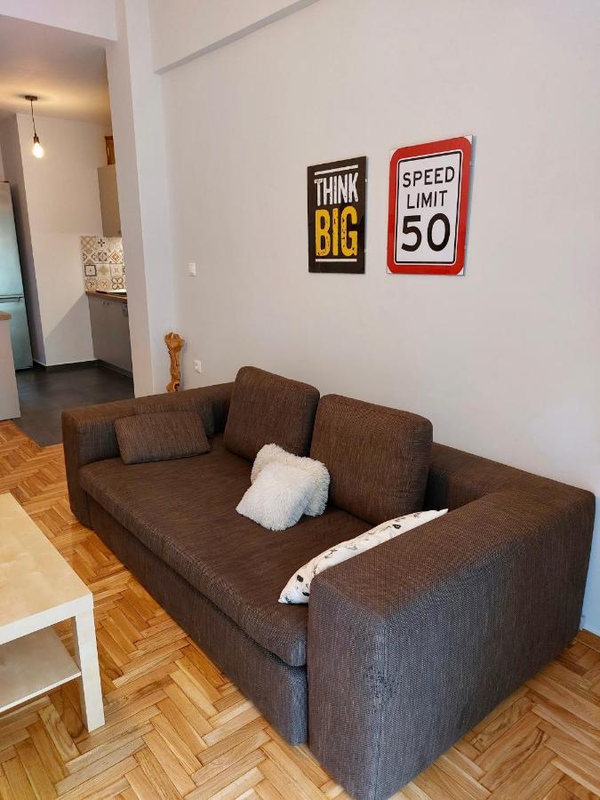 Christina-Anna Athens City Center Walking Distance To Everywhere And Acropolis, In One Of The Most Favorable Locations By National Gardens And Zoo, Hellenic Parliament In Syntagma And Stylish Exquisite Kolonaki Cozy Renovated Apartment ภายนอก รูปภาพ