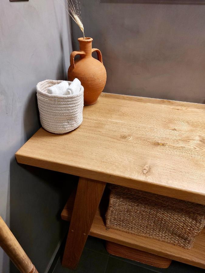 Christina-Anna Athens City Center Walking Distance To Everywhere And Acropolis, In One Of The Most Favorable Locations By National Gardens And Zoo, Hellenic Parliament In Syntagma And Stylish Exquisite Kolonaki Cozy Renovated Apartment ภายนอก รูปภาพ
